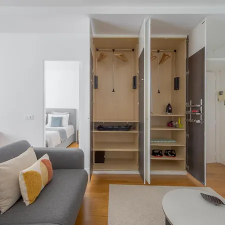 Champs Elysees 1br Prime Location Renovated 公寓 巴黎